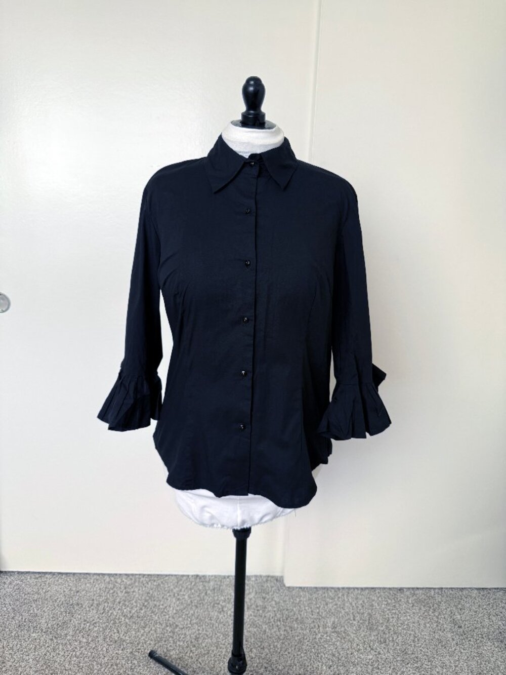 Edward black, 3/4 sleeve, button-down shirt
